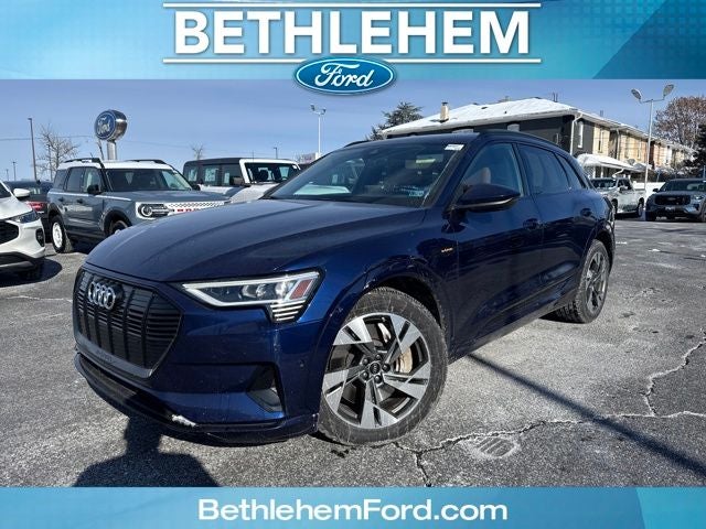 2022 Audi e-tron Premium quattro