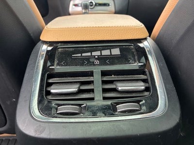2018 Volvo XC90 T5 Momentum