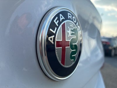 2019 Alfa Romeo Giulia Base