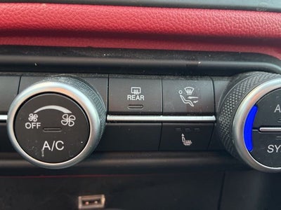 2019 Alfa Romeo Giulia Base