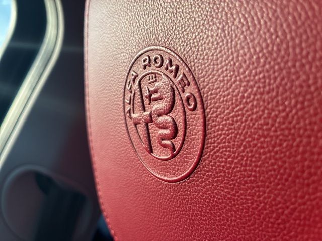 2019 Alfa Romeo Giulia Base