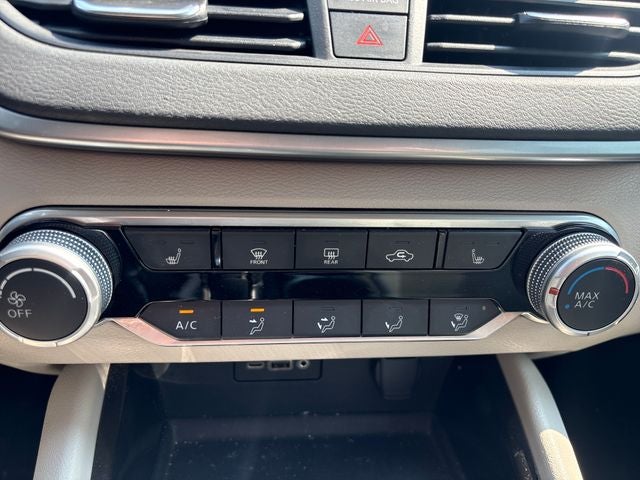 2021 Nissan Altima 2.5 SV