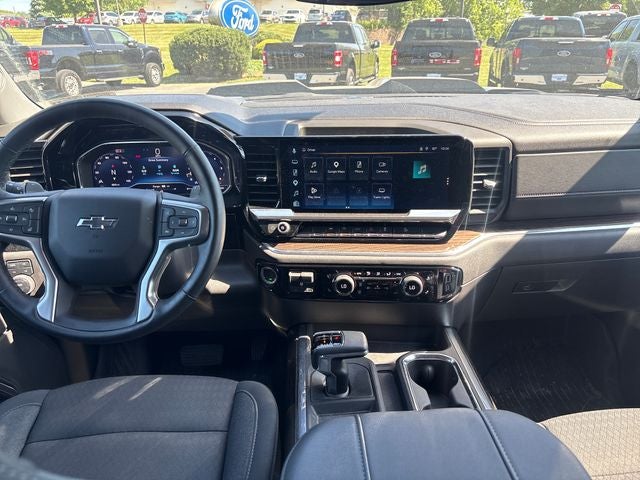 2025 Chevrolet Silverado 1500 LT Trail Boss