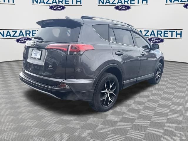 2018 Toyota RAV4 SE