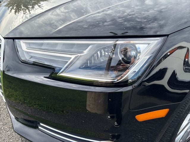 2017 Audi A4 2.0T Premium quattro