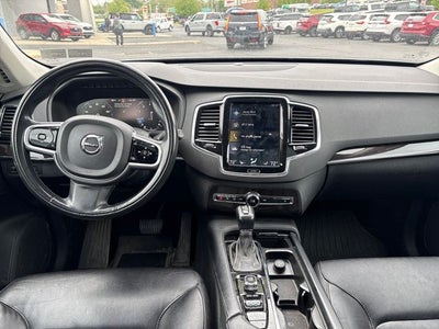 2018 Volvo XC90 T5 Momentum