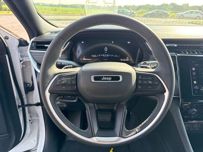 2024 Jeep Grand Cherokee Laredo