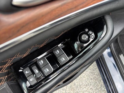 2023 Jeep Grand Cherokee Summit