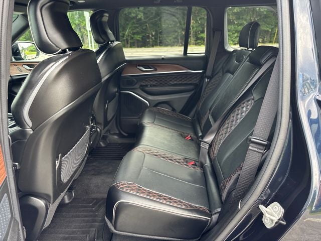 2023 Jeep Grand Cherokee Summit
