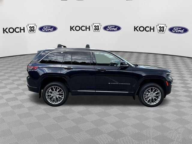 2023 Jeep Grand Cherokee Summit