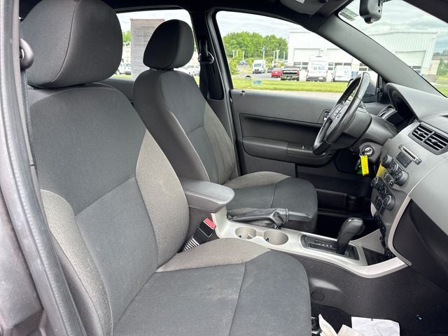 2010 Ford Focus SES