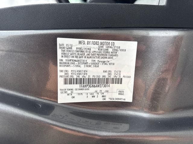 2010 Ford Focus SES