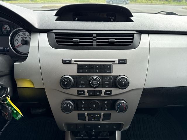 2010 Ford Focus SES
