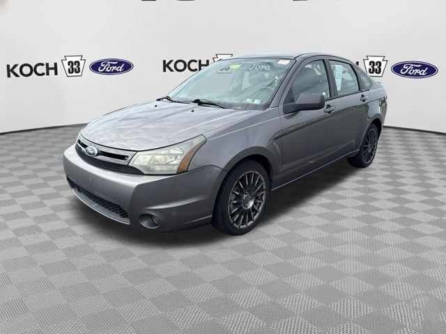 2010 Ford Focus SES