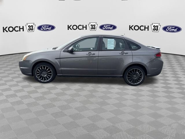 2010 Ford Focus SES