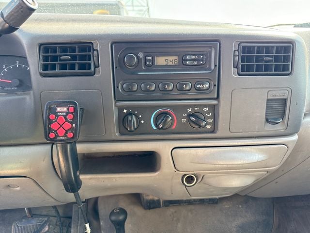 2000 Ford F-550SD XL DRW