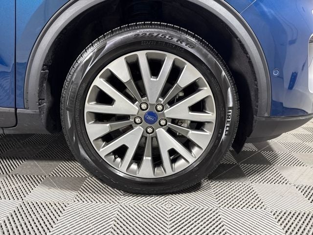 2020 Ford Escape Titanium Hybrid