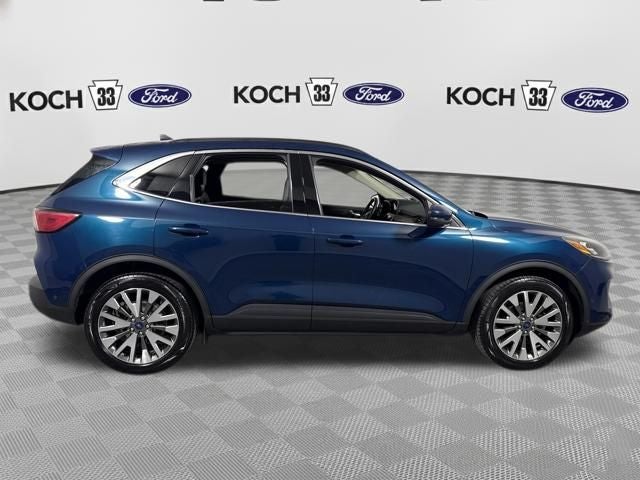 2020 Ford Escape Titanium Hybrid