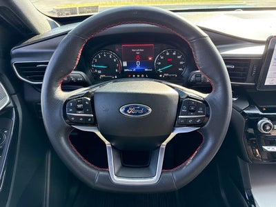 2024 Ford Explorer ST-Line