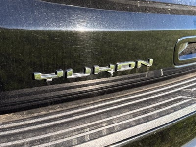 2022 GMC Yukon AT4