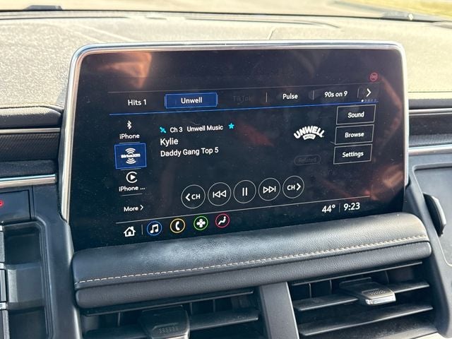 2021 GMC Yukon XL AT4