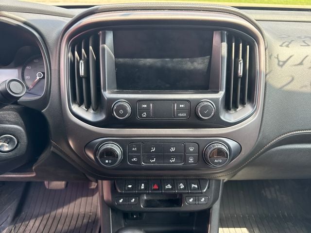 2022 GMC Canyon AT4 w/Leather
