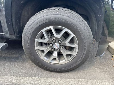 2022 GMC Canyon AT4 w/Leather