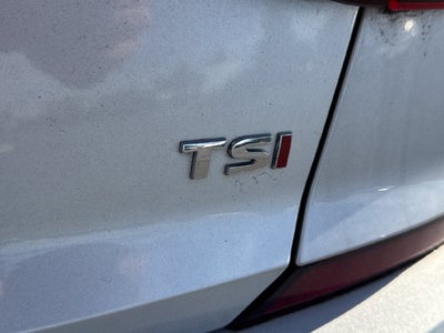 2017 Volkswagen Passat 1.8T SE w/Technology