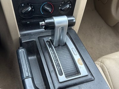 2008 Ford Mustang V6 Deluxe
