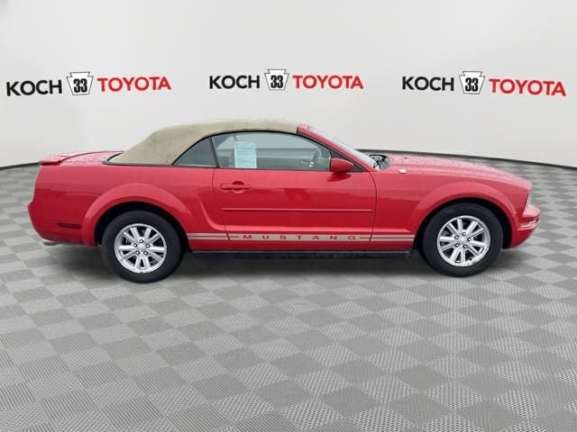 2008 Ford Mustang V6 Deluxe