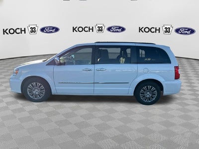 2016 Chrysler Town & Country Touring-L