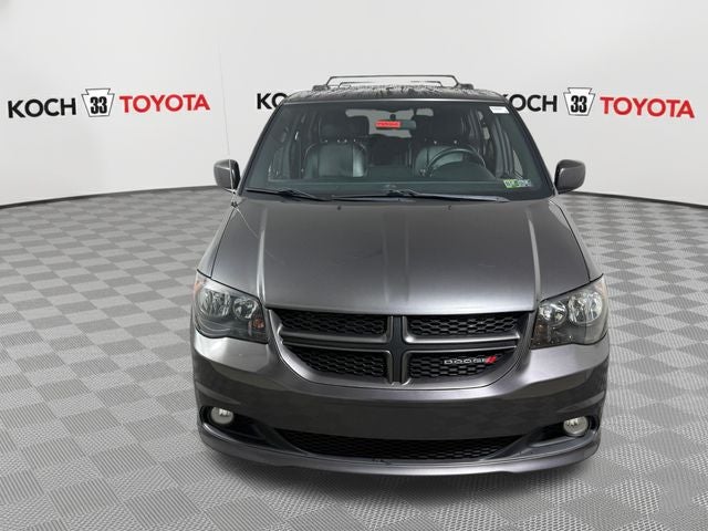 Used 2016 Dodge Grand Caravan R/T with VIN 2C4RDGEGXGR352867 for sale in Easton, PA