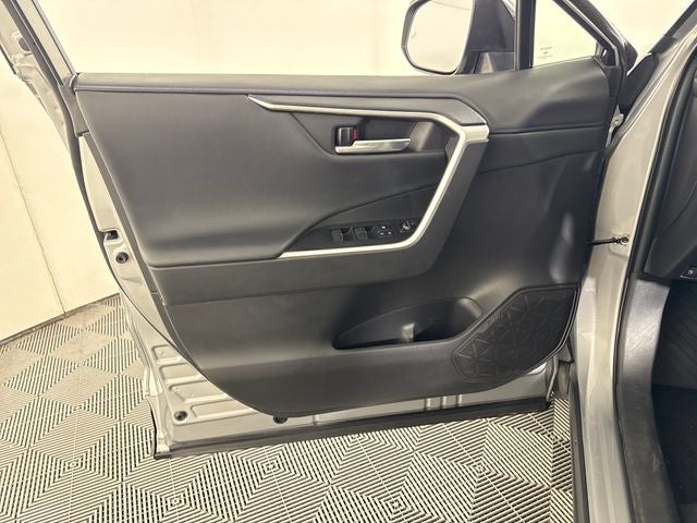 2022 Toyota RAV4 Hybrid XSE