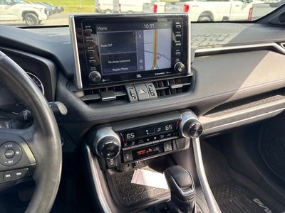 2019 Toyota RAV4 Hybrid XSE