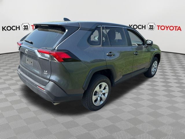 2023 Toyota RAV4 LE