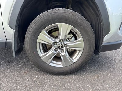 2025 Toyota RAV4 Hybrid XLE