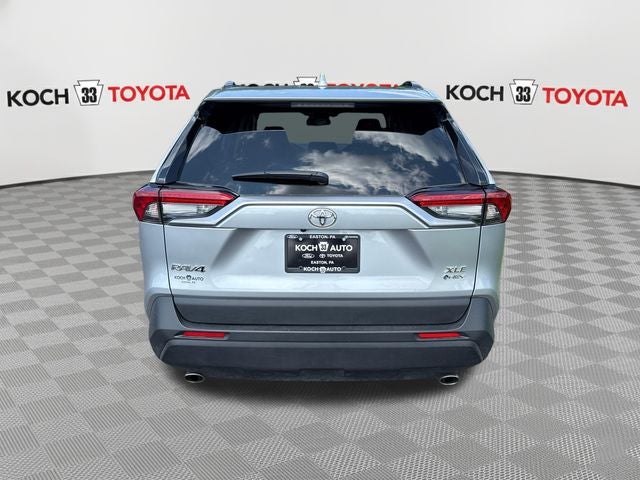 2025 Toyota RAV4 Hybrid XLE
