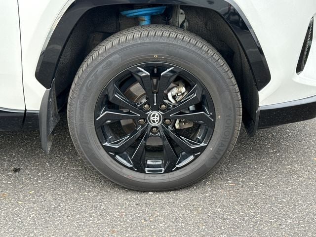 2024 Toyota RAV4 Hybrid SE