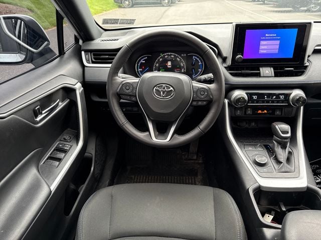 2024 Toyota RAV4 Hybrid SE