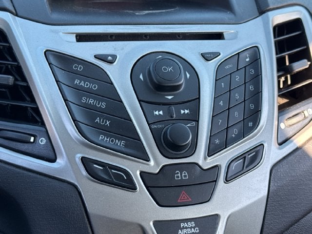 2013 Ford Fiesta SE