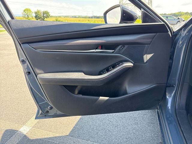 2024 Mazda Mazda3 2.5 S Carbon Edition