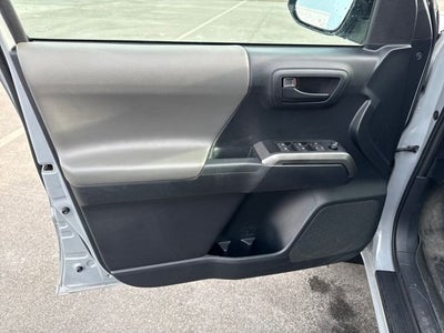 2019 Toyota Tacoma SR V6