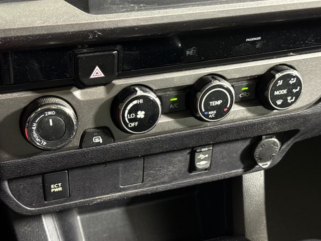 2017 Toyota Tacoma SR5 V6