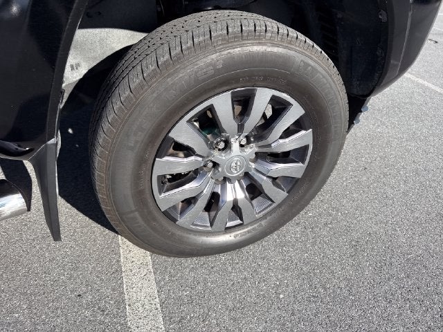 2023 Toyota Tacoma Limited V6