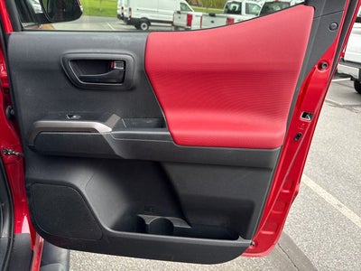 2022 Toyota Tacoma SR5 V6