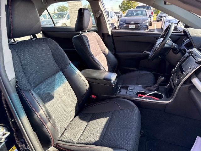 2015 Toyota Camry Hybrid SE