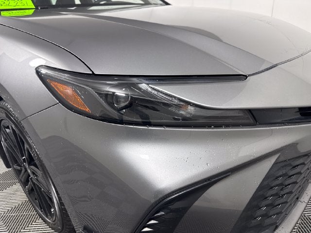 2025 Toyota Camry SE AWD