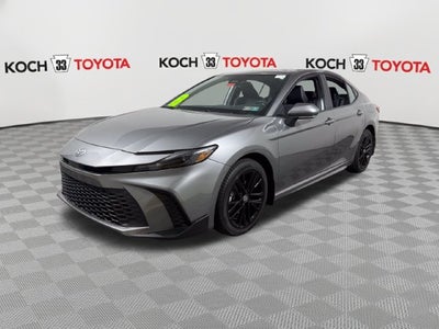 2025 Toyota Camry SE AWD