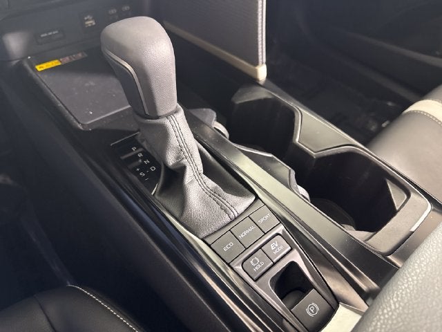 2025 Toyota Camry SE AWD