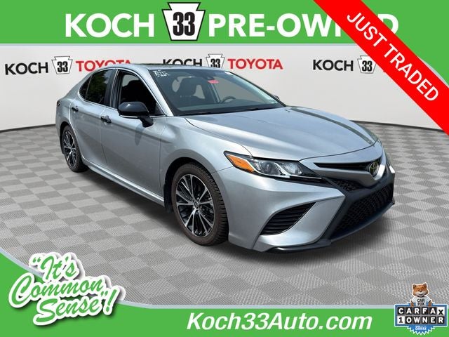 2020 Toyota Camry SE